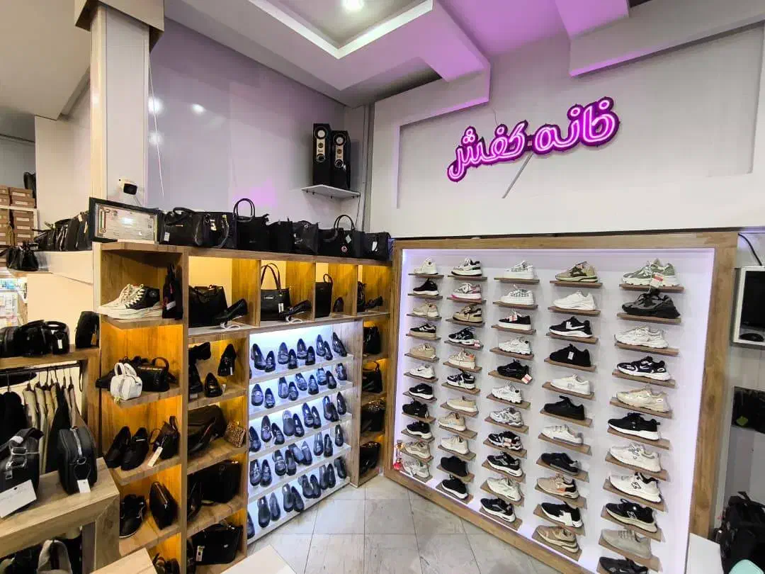 استخدام نیروی کار خانم|استخدام خدمات فروشگاه و رستوران|نطنز, |دیوار