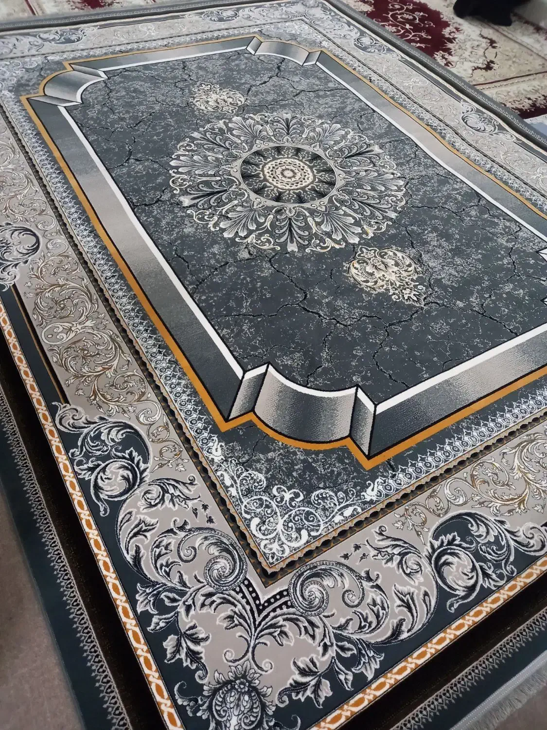 ۷۰۰ شانه تراکم ۲۵۵۰ واقعی|فرش|کرمانشاه, |دیوار