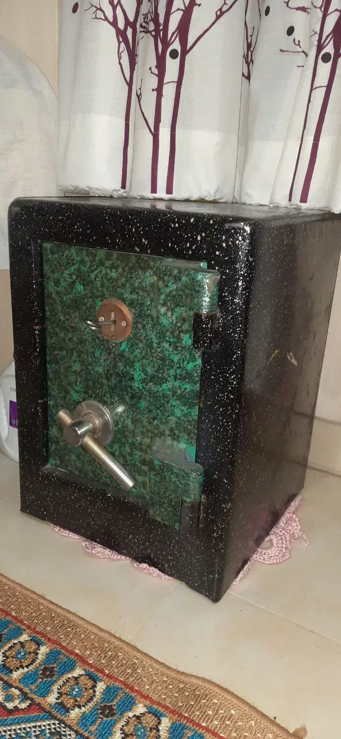 گاو صندوق کاملا سالم|فروشگاه و مغازه|آستانه اشرفیه, |دیوار