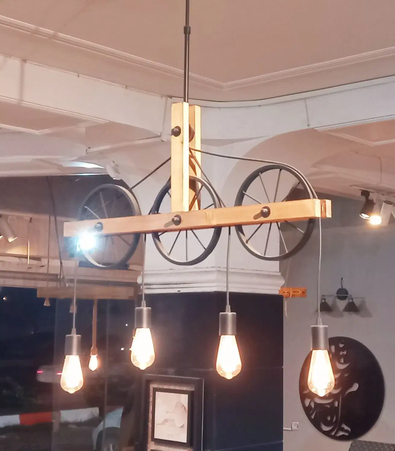 لوستر چوبی مدل چرخی|لوستر و چراغ آویز|ساری, |دیوار