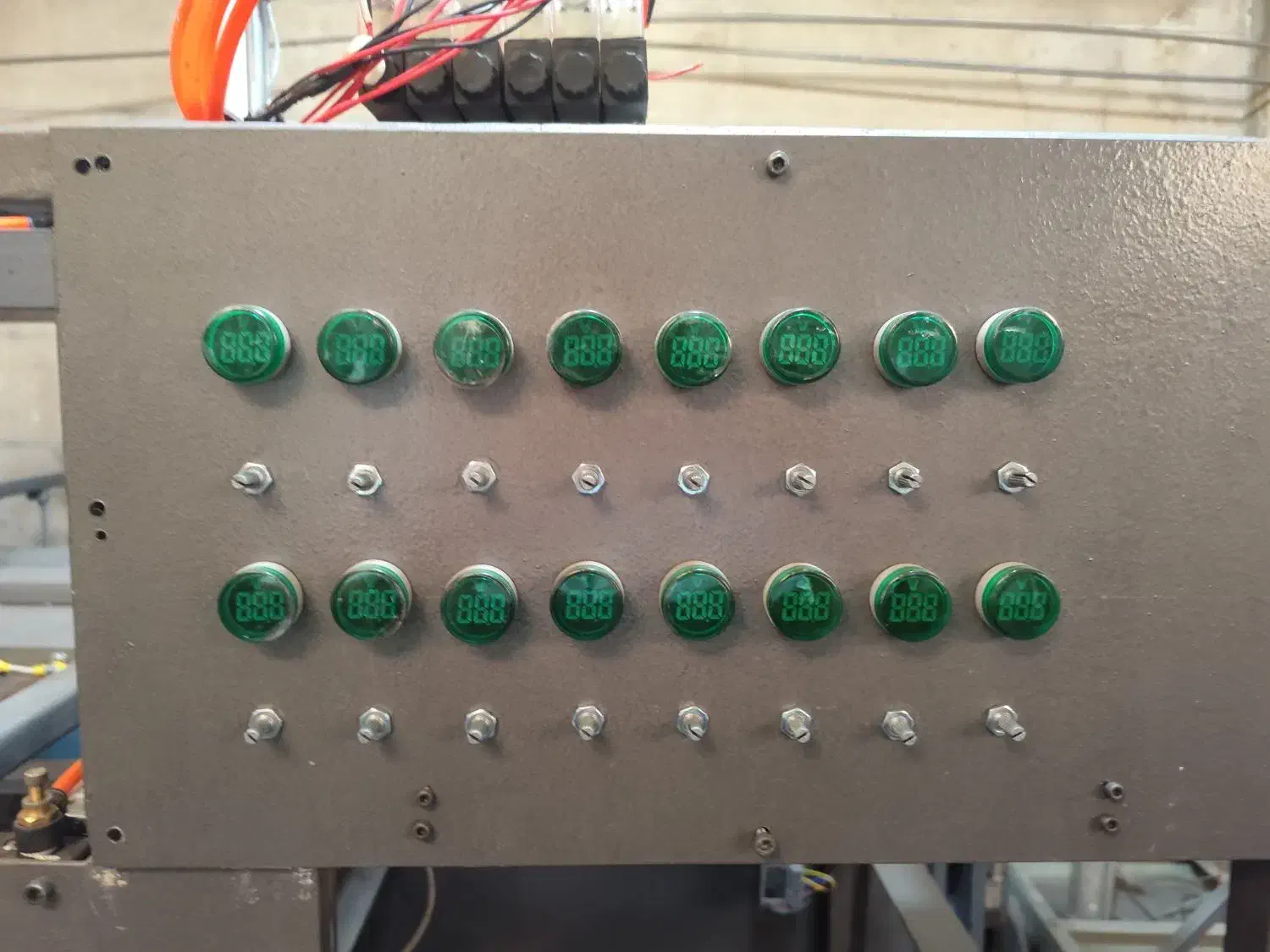 دستگاه وکیوم فرمینگ اتومات|ماشین‌آلات صنعتی|قدس, شهر‌قدس|دیوار