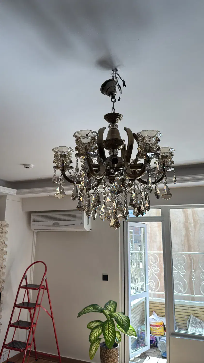 3 عدد لوستر برنز ۶شاخه و دو عدد ۵ شاخه گارانتی دار|لوستر و چراغ آویز|تبریز, |دیوار