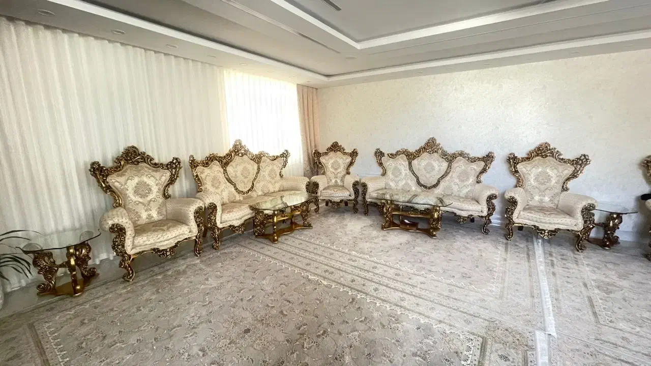 مبل سلطنتی ۱۰نفره سالم بدون عیب درحد نوبا جلو مبلی|مبلمان خانگی و میز عسلی|بوکان, |دیوار