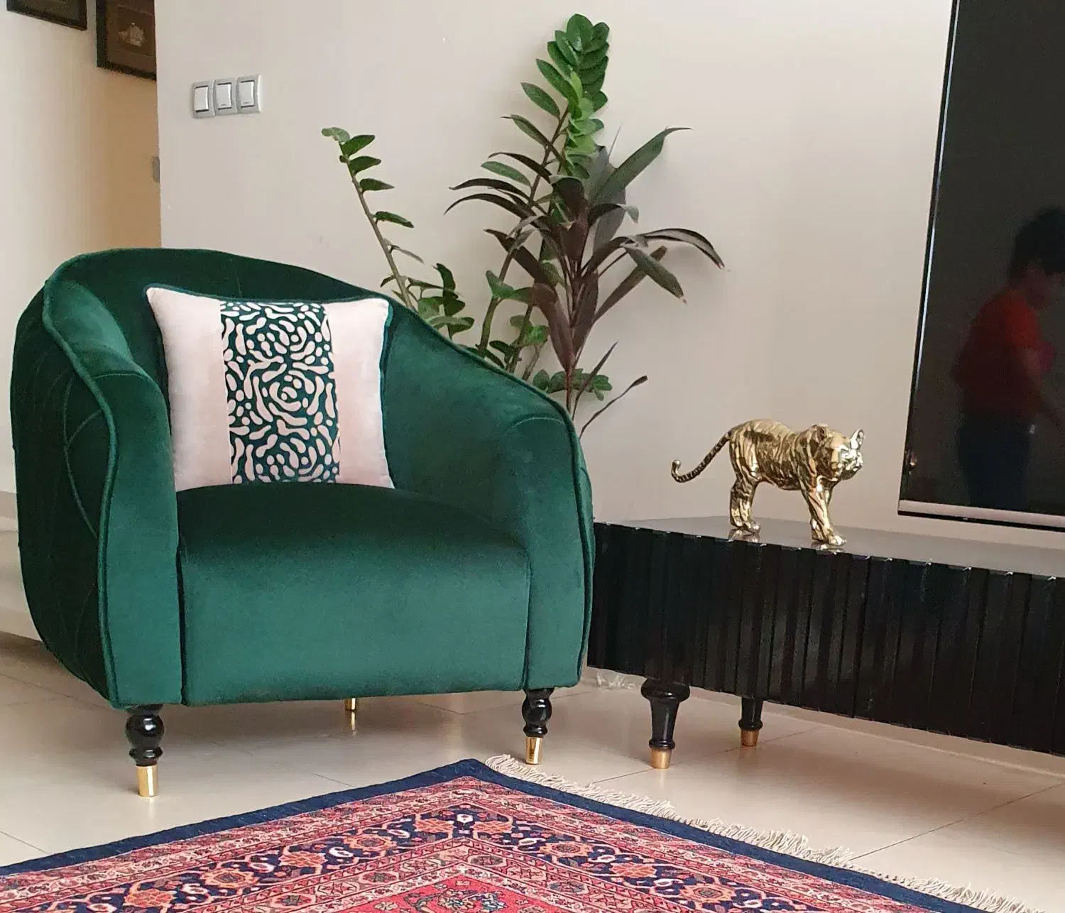 مبلمان ۱۰ نفره بسیار مقاوم|مبلمان خانگی و میز عسلی|شیراز, شهرک بهشتی|دیوار