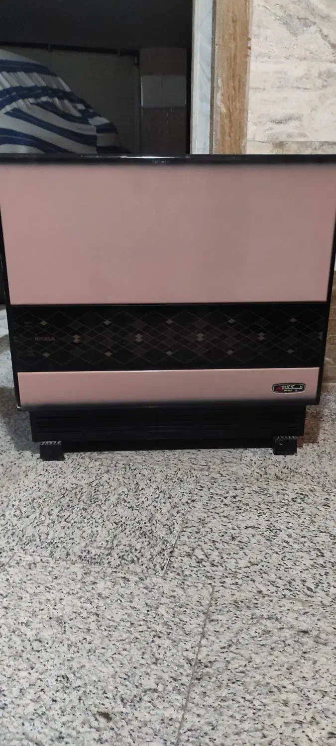 بخاری گازی ۱۲۰۰۰ هزار نیک کالا|بخاری، هیتر، شومینه|رشت, پارک شهر|دیوار