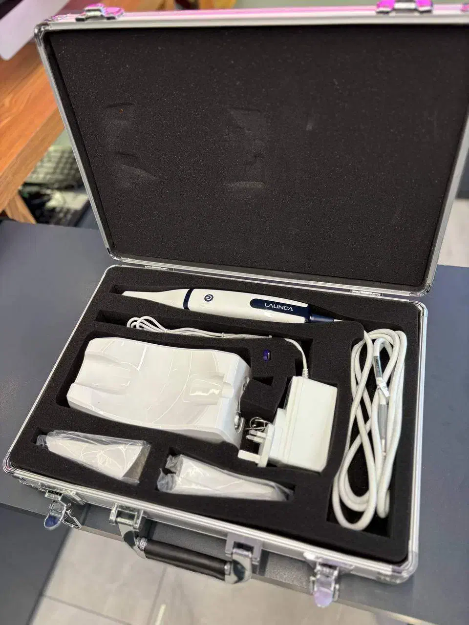 اسکنر داخل دهانی Launca مدل DL-206P|پزشکی|تهران, فلسطین (میدان انقلاب)|دیوار