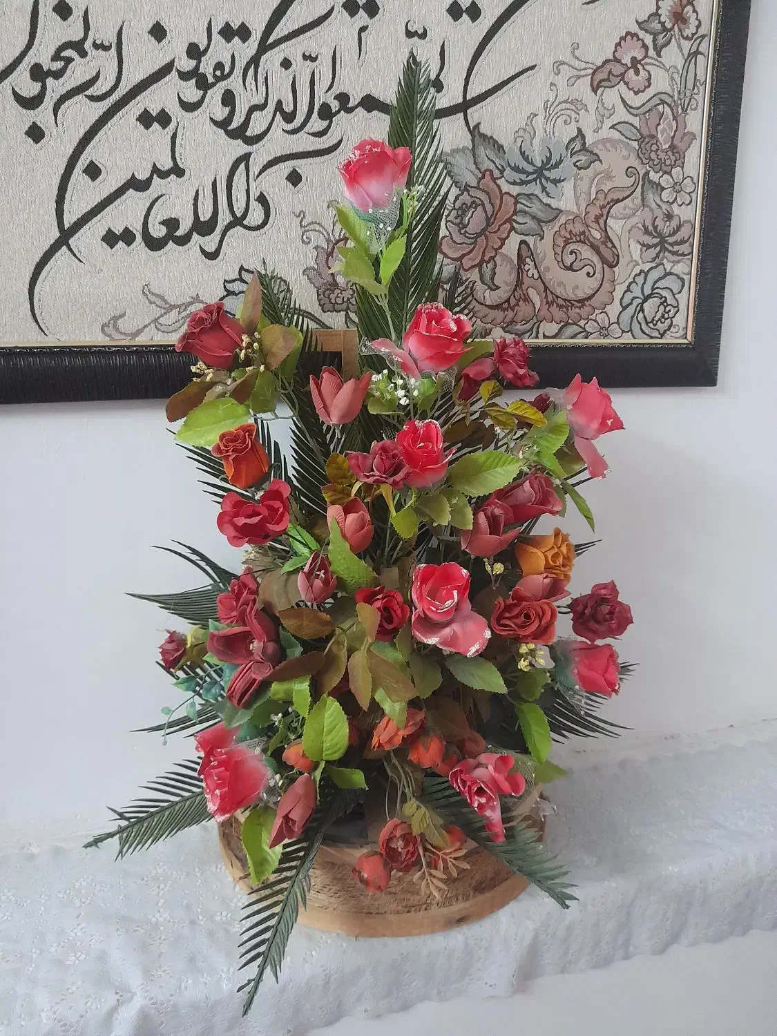 تعدادی گل|گل مصنوعی|گناباد, |دیوار