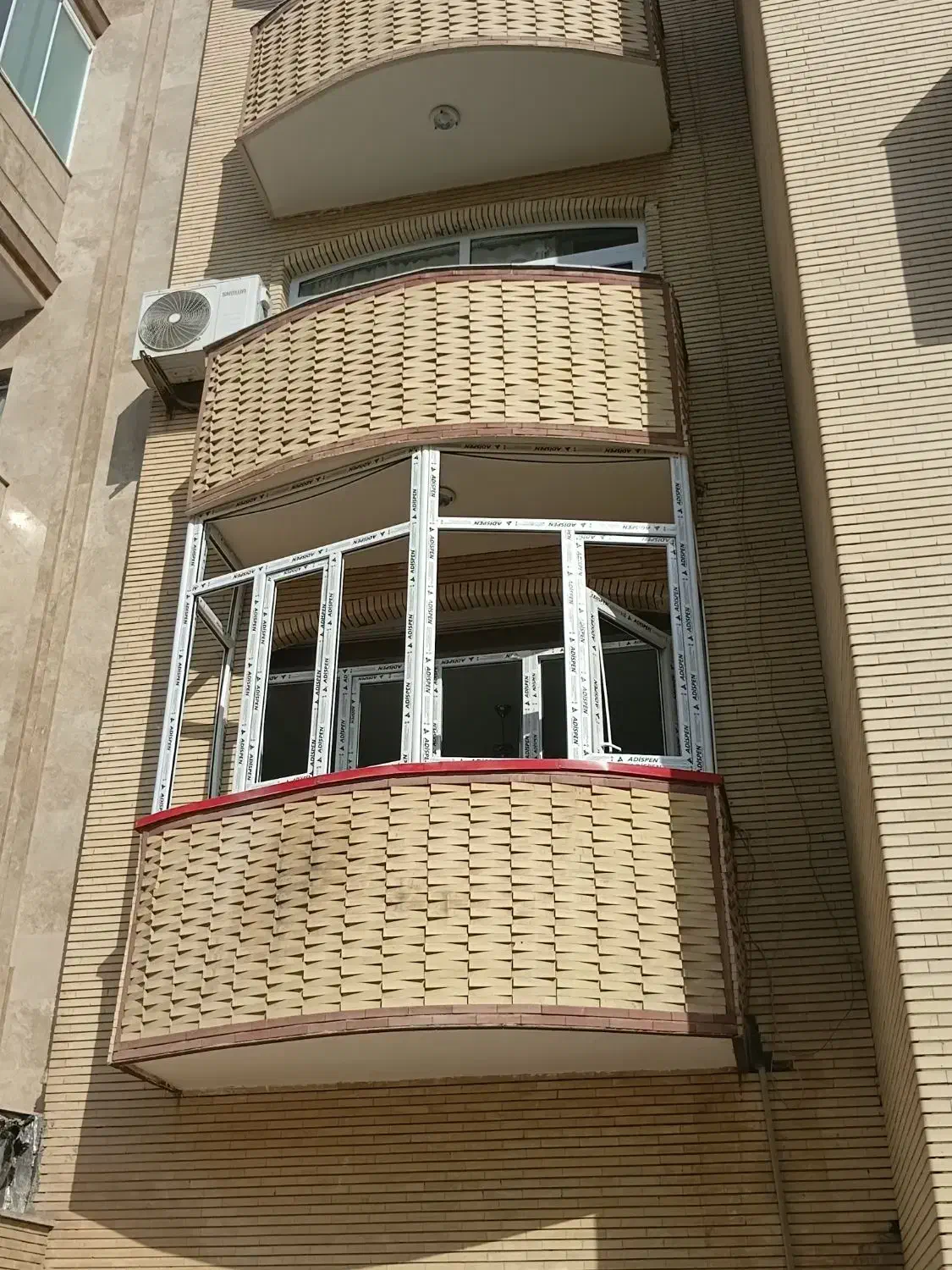 تولید کننده درب و پنجره UPVC|خدمات پیشه و مهارت|تبریز, |دیوار