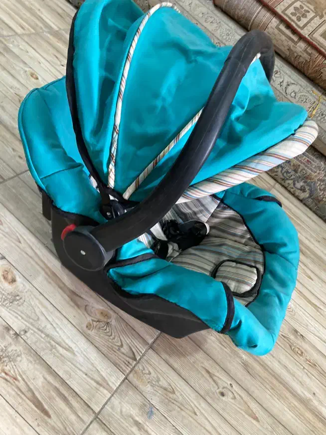 کریر نوزاد|کالسکه و لوازم جانبی|شهرضا, |دیوار