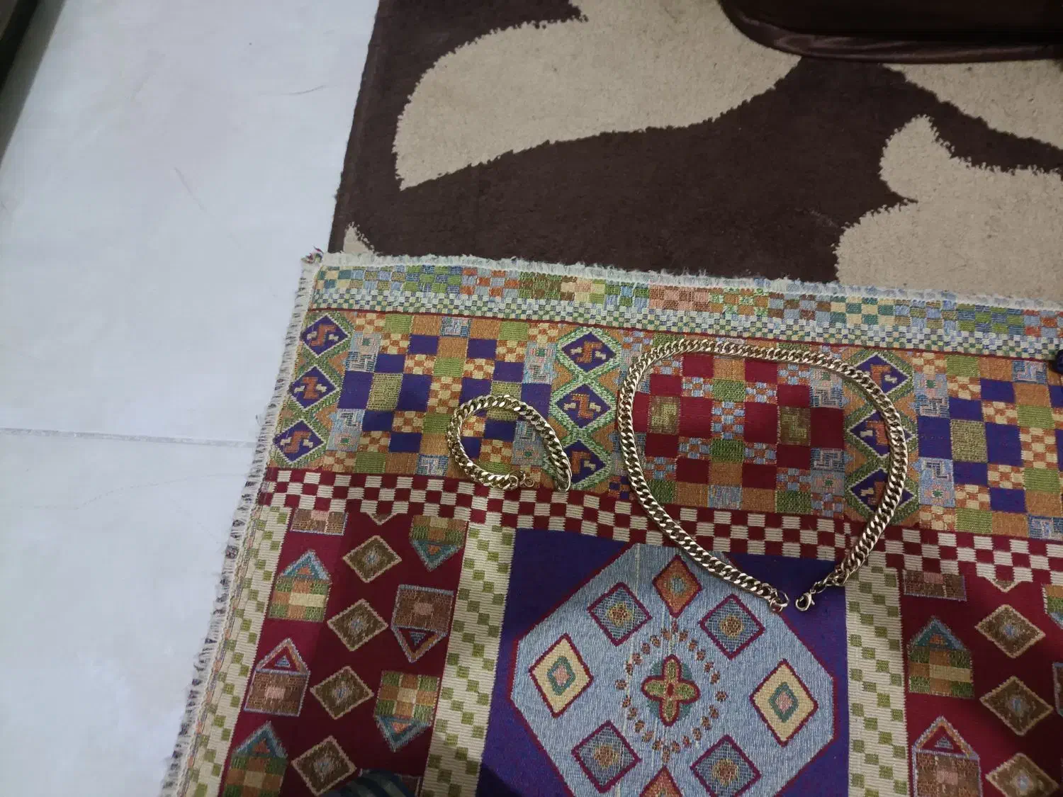 ست گردنبند و دست بند رنگ طلایی|جواهرات|یزد, |دیوار