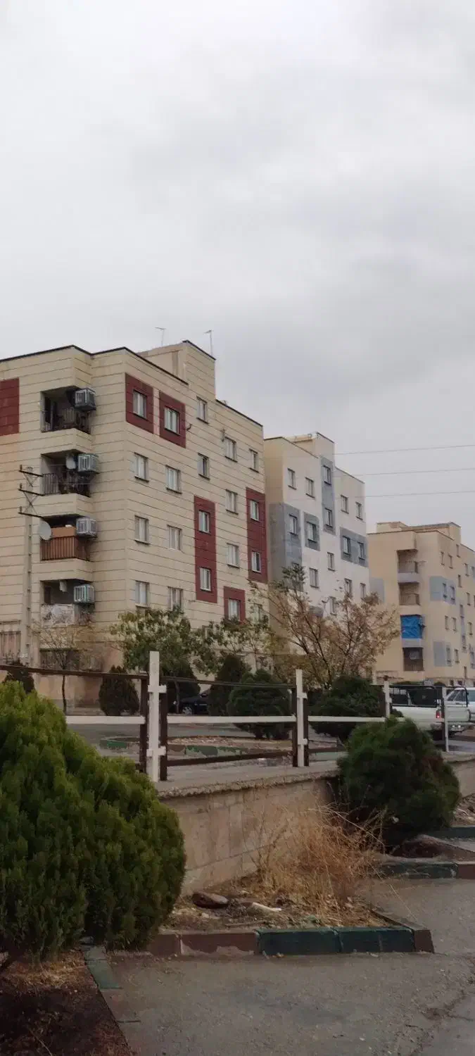 ارم غربی فاز 4|اجارهٔ آپارتمان|هشتگرد, شهرک گلها|دیوار