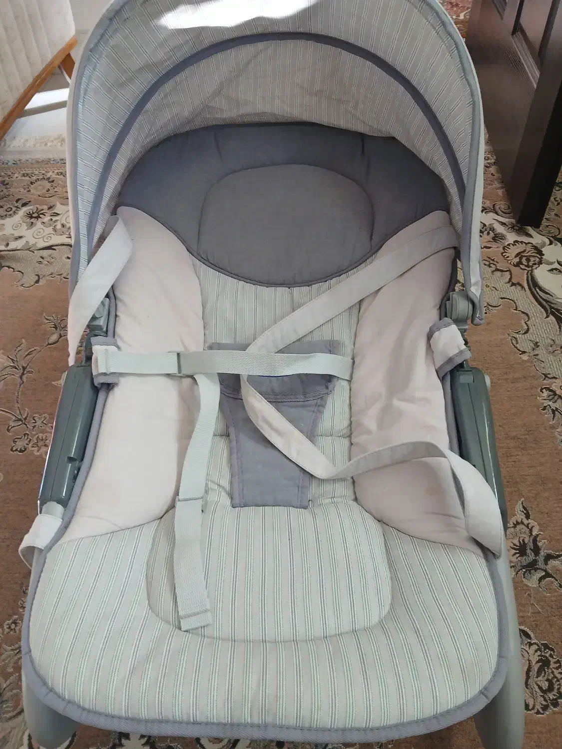 صندلی ماشین کودک وکریره بچه که موزیکال در حد نو|کالسکه و لوازم جانبی|ارومیه, |دیوار