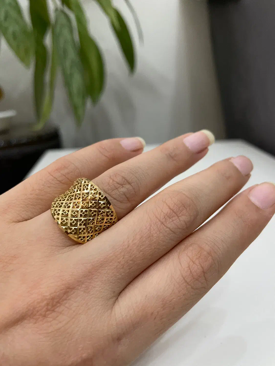 انگشتر بسیار تمیز در حد نو|جواهرات|اندیمشک, |دیوار