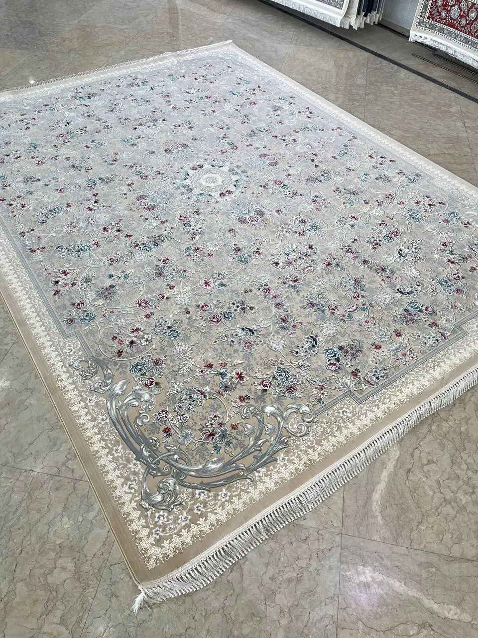 خانه ای عالی با فرش تراکم بالا و متفاوت|فرش|شوشتر, |دیوار