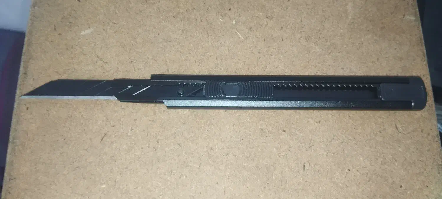 تیغ جیبی|ابزارآلات|جوین, |دیوار