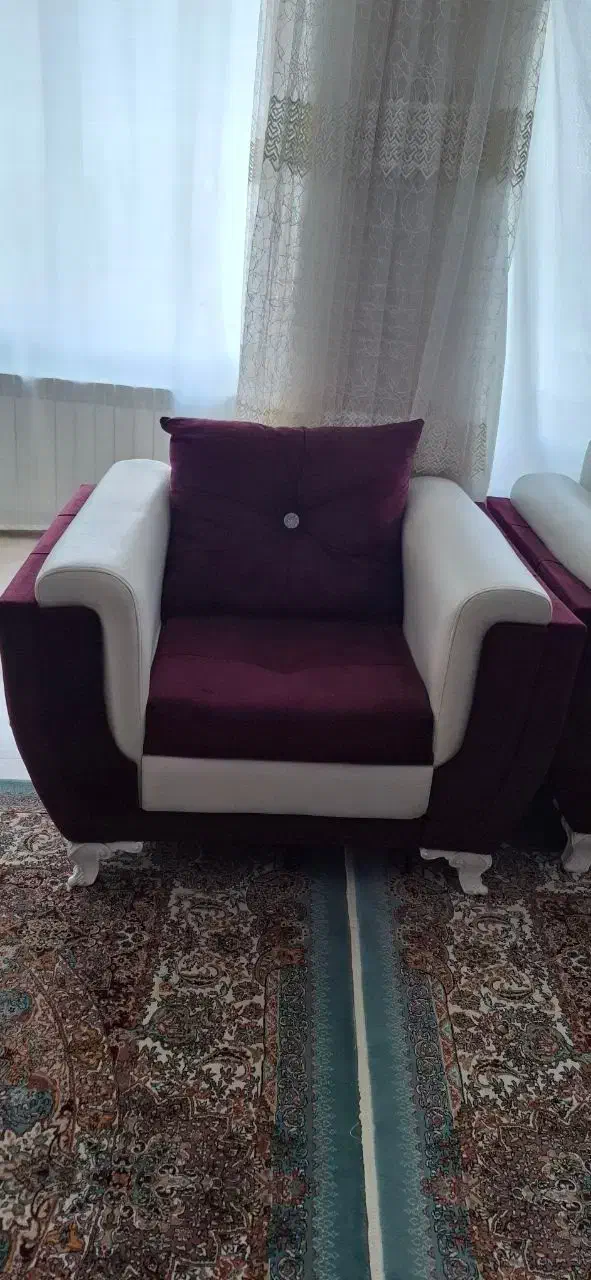 فروش مبل ۸ نفره در حد نو ۵۵۰۰۰۰۰|مبلمان خانگی و میز عسلی|سقز, |دیوار