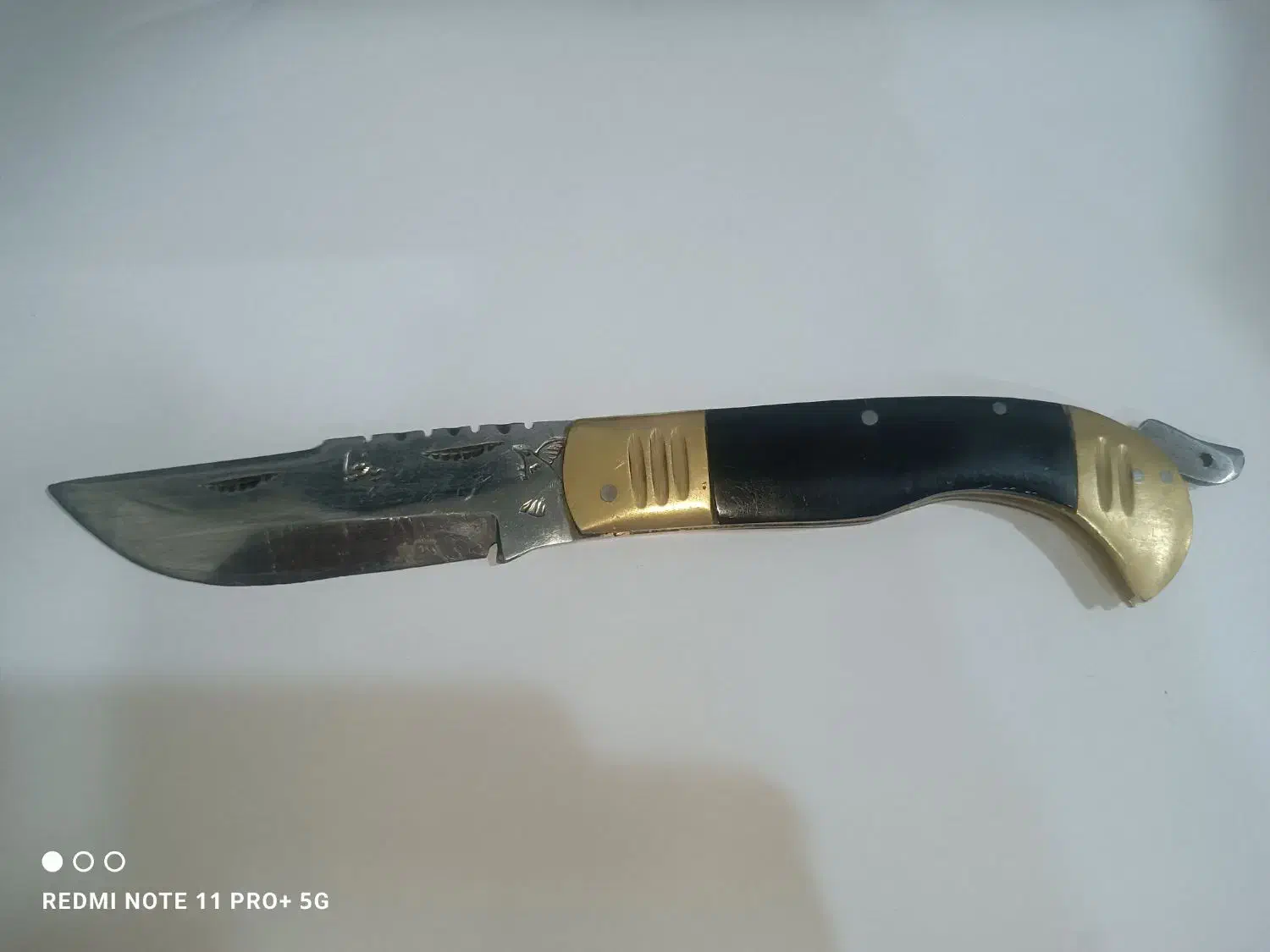 چاقو دنده ای|کلکسیون اشیاء عتیقه|زاهدان, |دیوار