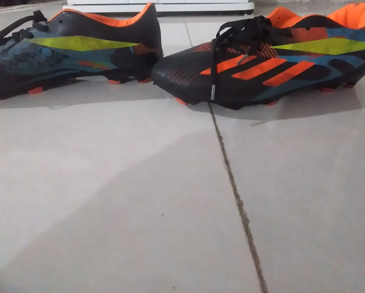 کفش فوتبال|تجهیزات ورزشی|ساری, |دیوار