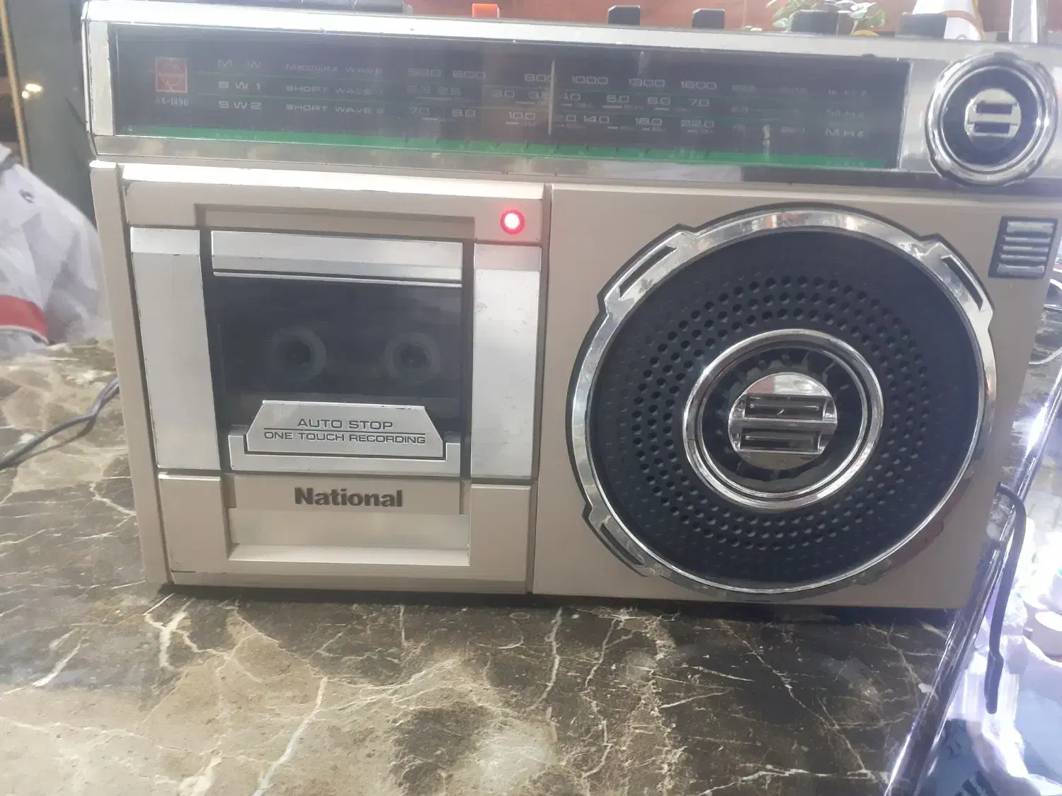 ضبط قدیمی|کلکسیون اشیاء عتیقه|الیگودرز, |دیوار