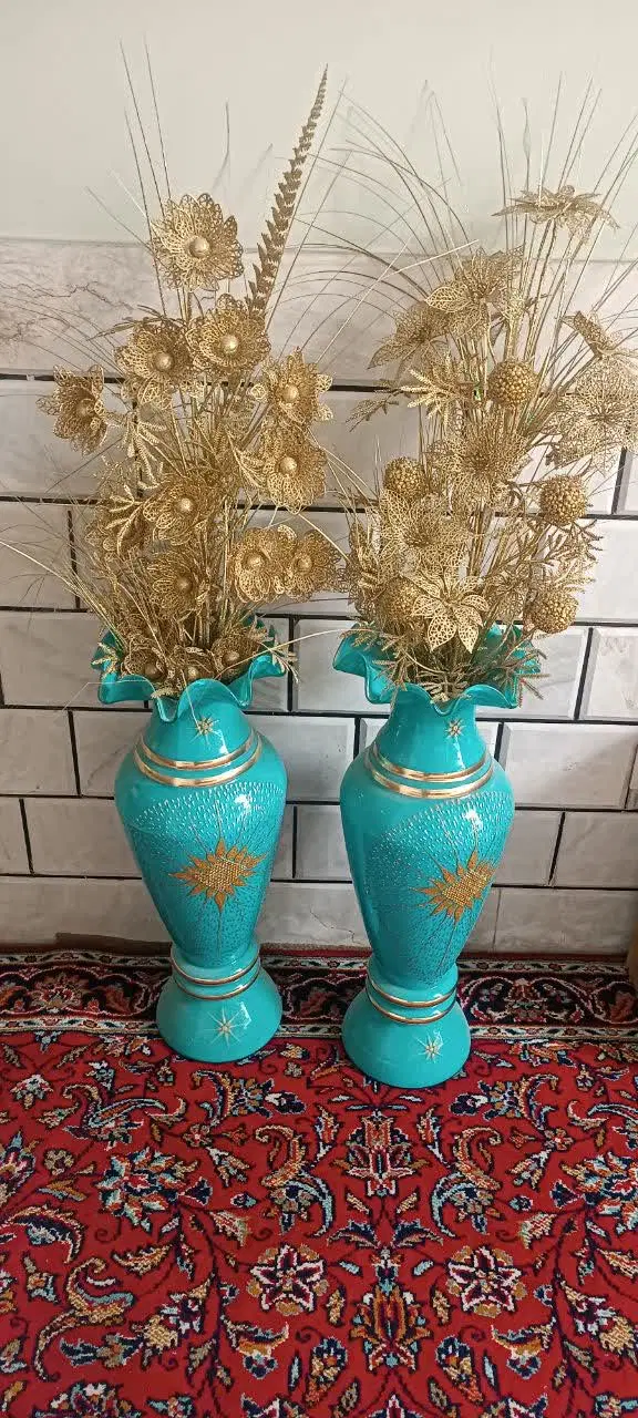 گلدان و گل|صنایع دستی و سایر لوازم تزئینی|اصفهان, بهرام‌آباد|دیوار