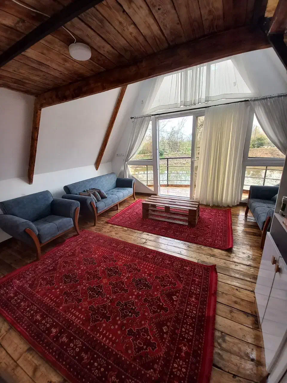 اجاره روزانه کلبه سوئیسی ویلا سوئیت|اجارهٔ کوتاهمدت ویلا و باغ|رشت, پسیخان|دیوار