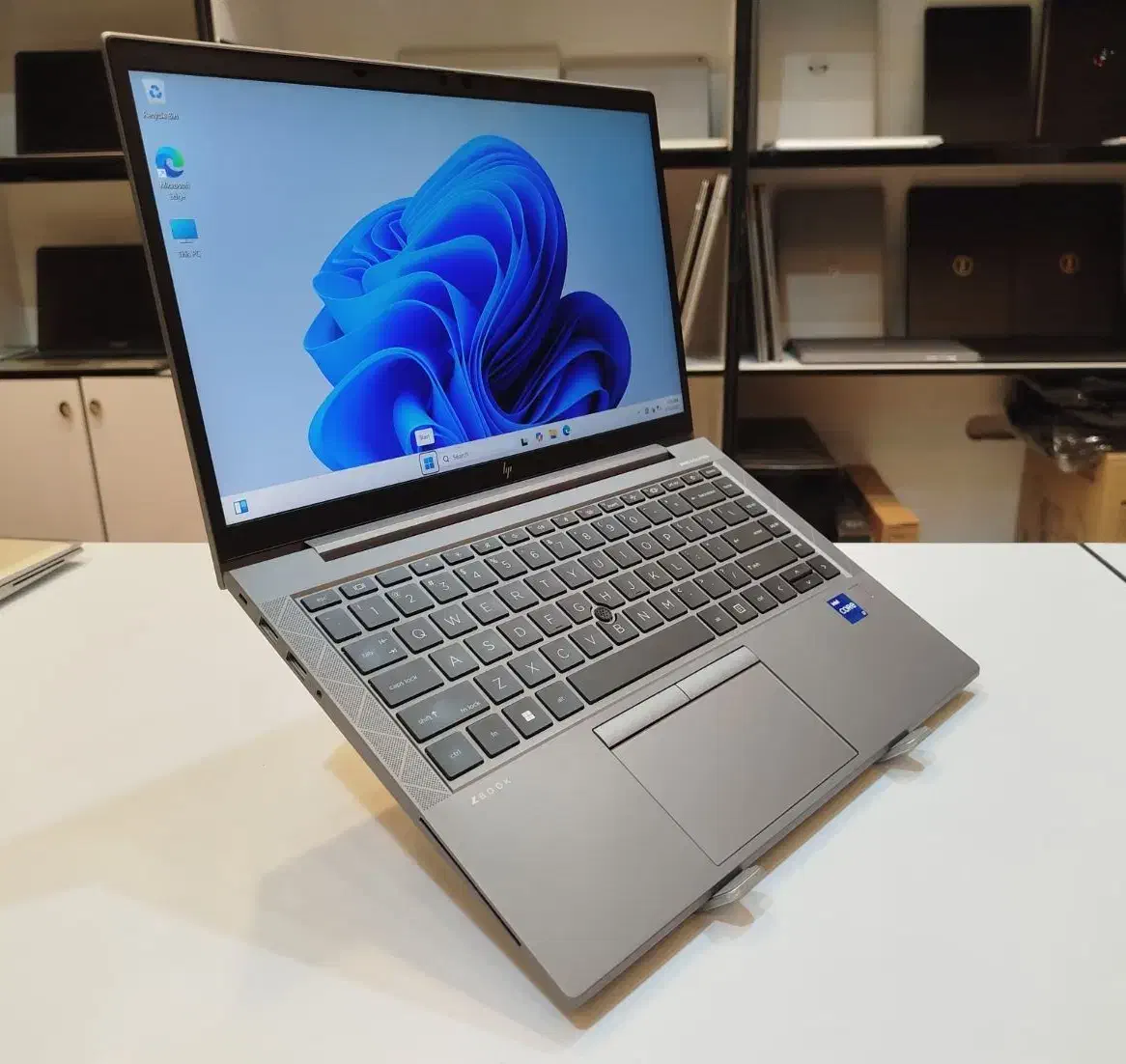 لپتاپ Zbook 14 ،ورک استیشن بسیار سبک(زینی وند)|رایانه همراه|خرم‌آباد, |دیوار