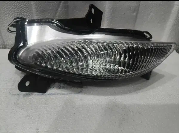 چراغ دیلایت (چراغ روز)  کوییک و ساینا برند کروز|قطعات یدکی و لوازم جانبی|کرمان, |دیوار