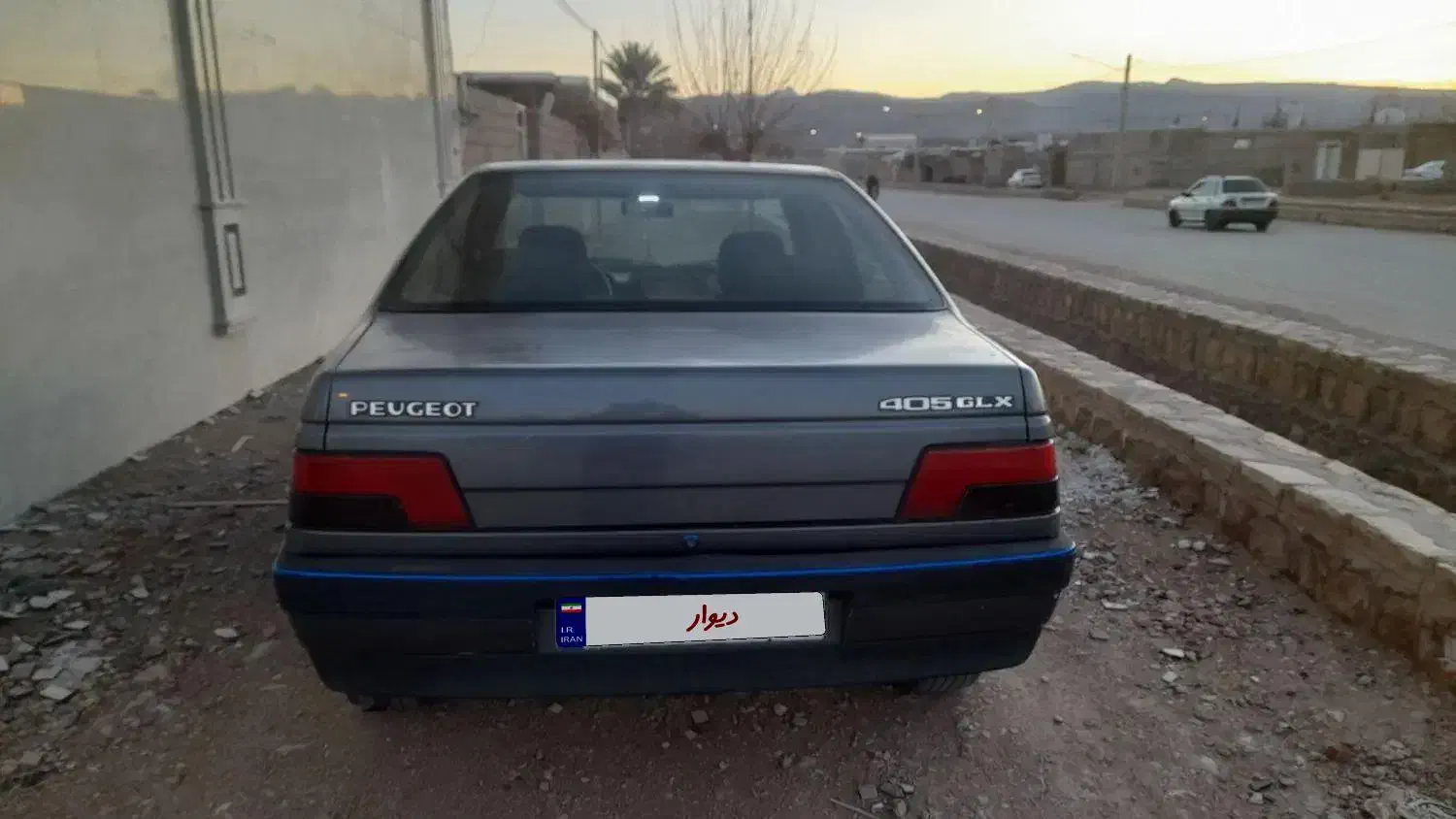 ۴۰۵درحدصفر|خودرو سواری و وانت|سیرجان, |دیوار