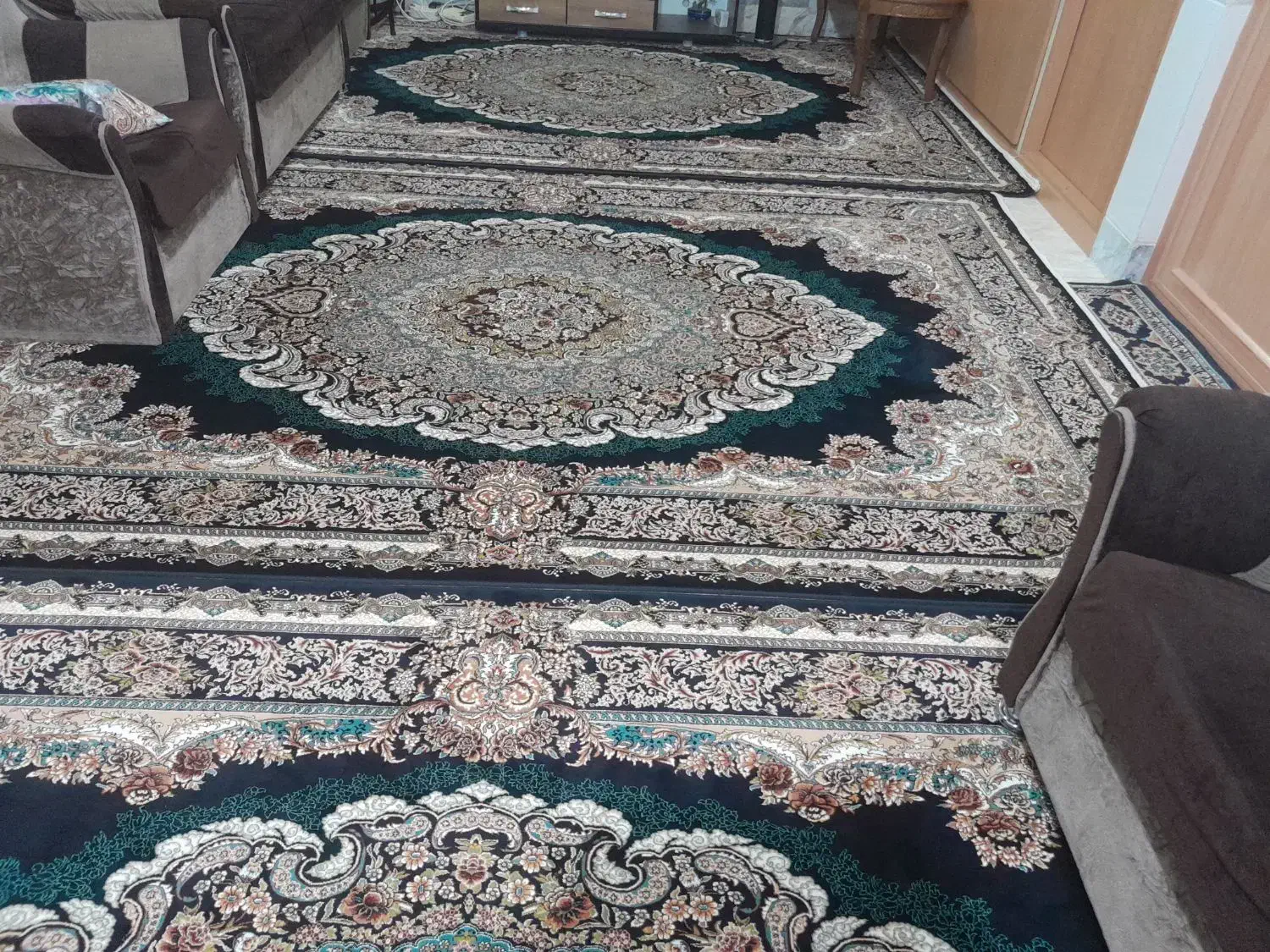 فرش ماشینی|فرش|شاهین‌شهر, فردوسی|دیوار