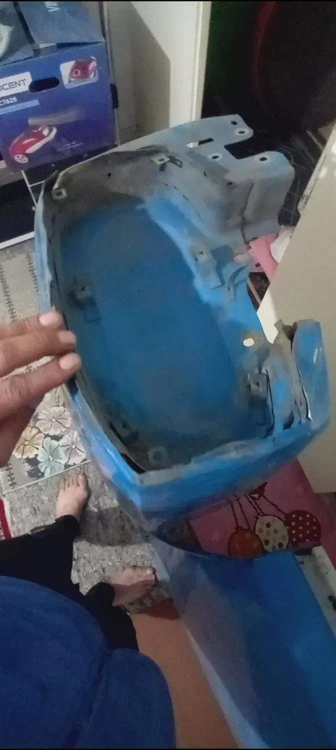 گلگیر و کاپوت دست دوم رنگ دارد|قطعات یدکی و لوازم جانبی|مشکیندشت, |دیوار