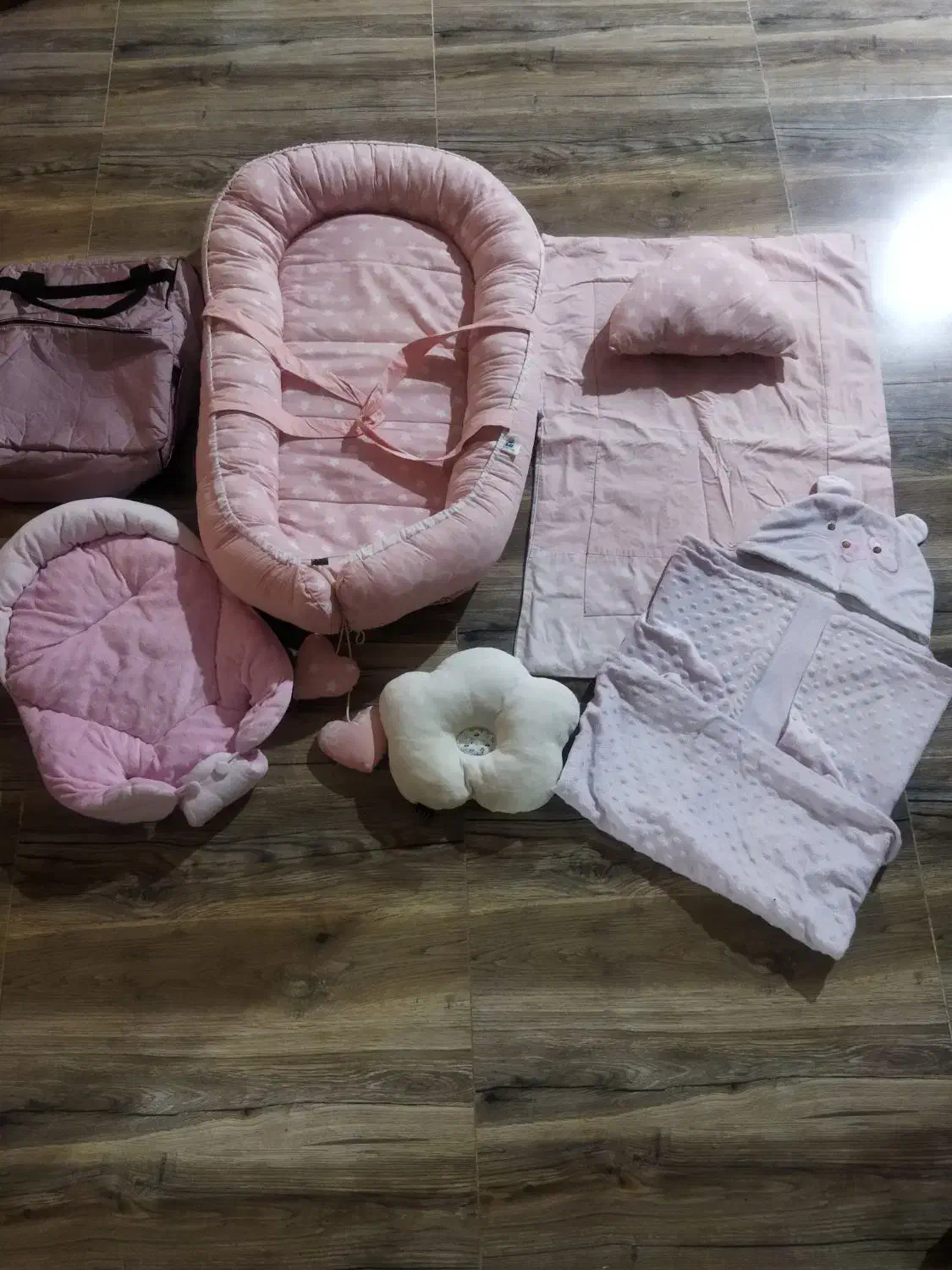 حراج سرویس نوزاد مناسب سیسمونی|اسباب و اثاث بچه|زرند, |دیوار