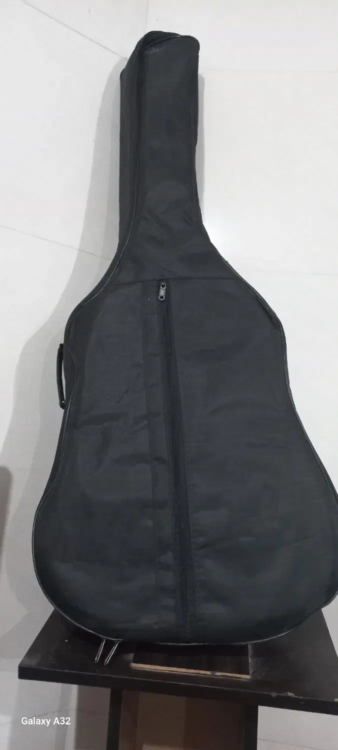 گیتار در حد نو|گیتار، بیس، امپلیفایر|برخوار, |دیوار