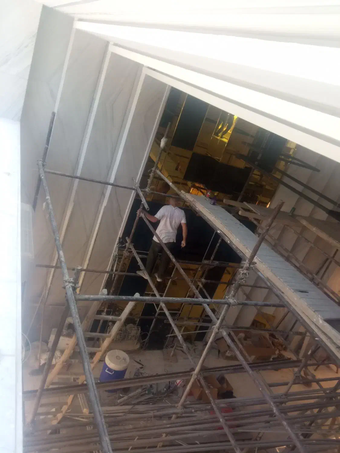 نظافت و تمیزکاری تضمینی|خدمات نظافت|خمینی‌شهر, |دیوار