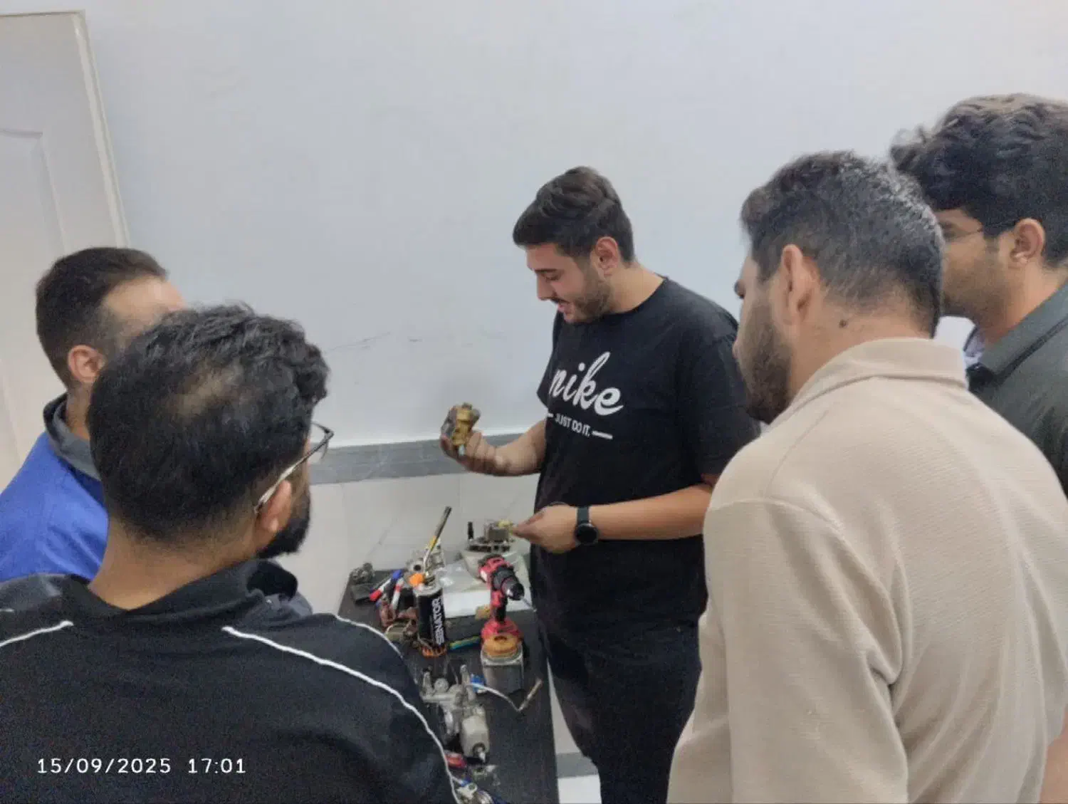 آموزشگاه فنی وحرفه ای نواندیشان(دوره جدید آغاز شد)|خدمات آموزشی|شاهدشهر, |دیوار