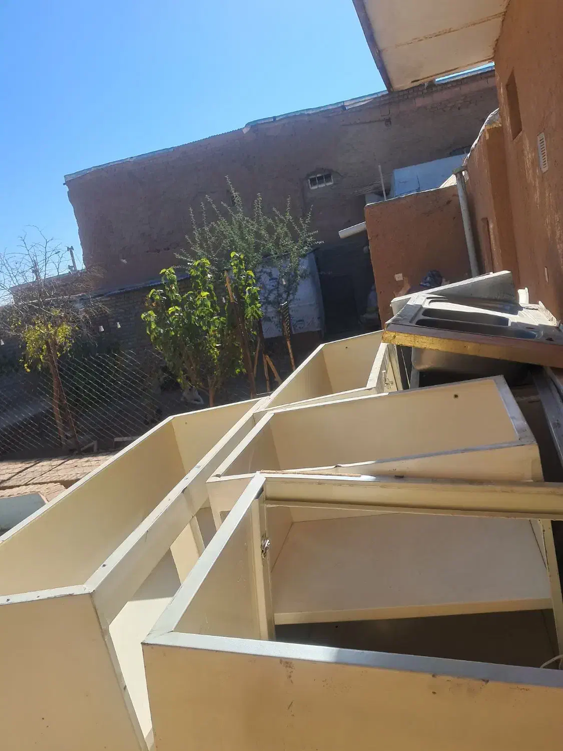 کابینت دیواری بدنه فلزی درب ام دی اف|مصالح و تجهیزات ساختمان|سبزوار, رباط|دیوار