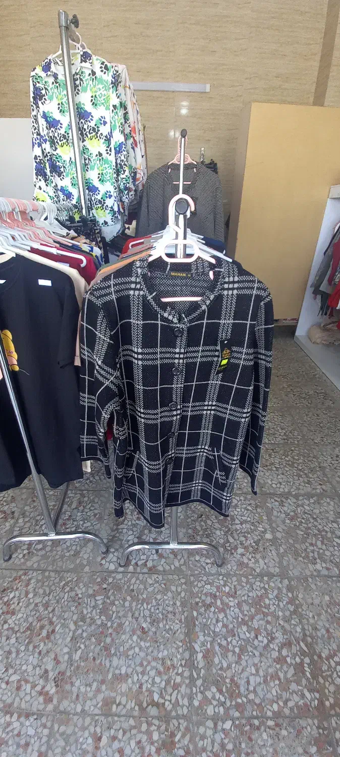 لباس زمستانی با کیفیت شیک وقیمت بسیار مناسب|لباس|سمنان, |دیوار