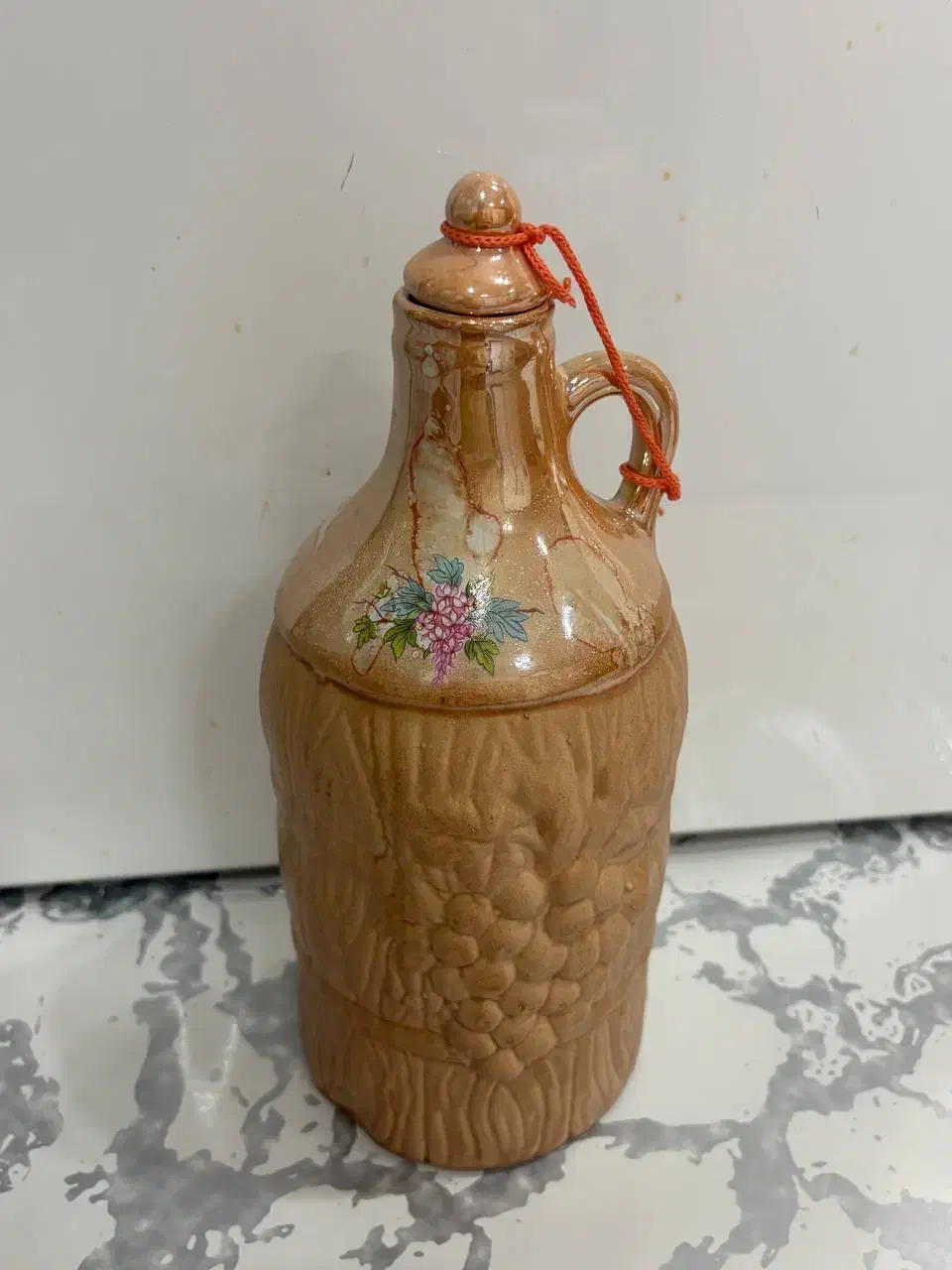 کوزه بطری مدل انگورنویه خریدار واقعی تخفیف هم میدم|کلکسیون اشیاء عتیقه|اراک, |دیوار