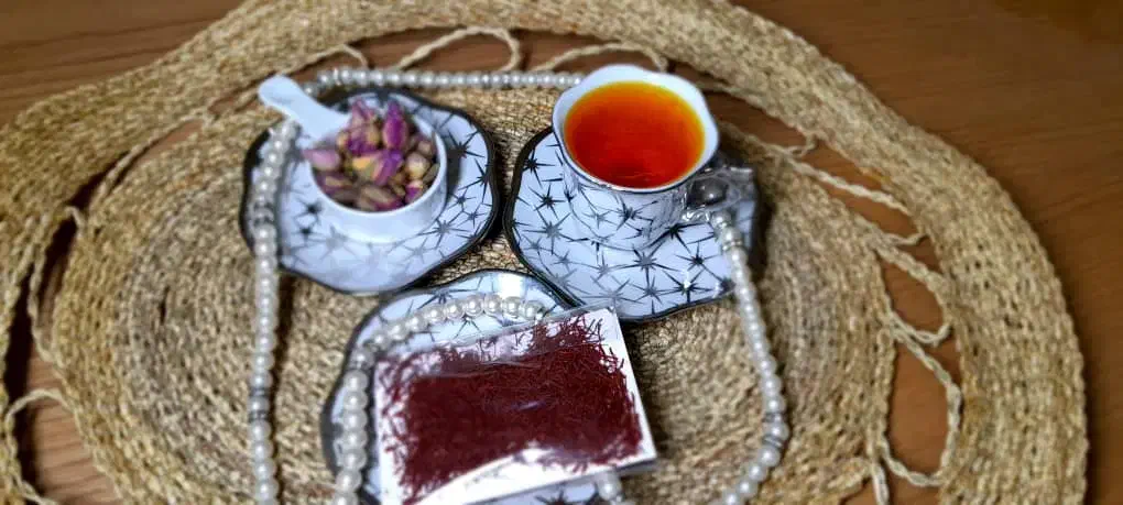 زعفران|خوردنی و آشامیدنی|شیراز, جانبازان|دیوار