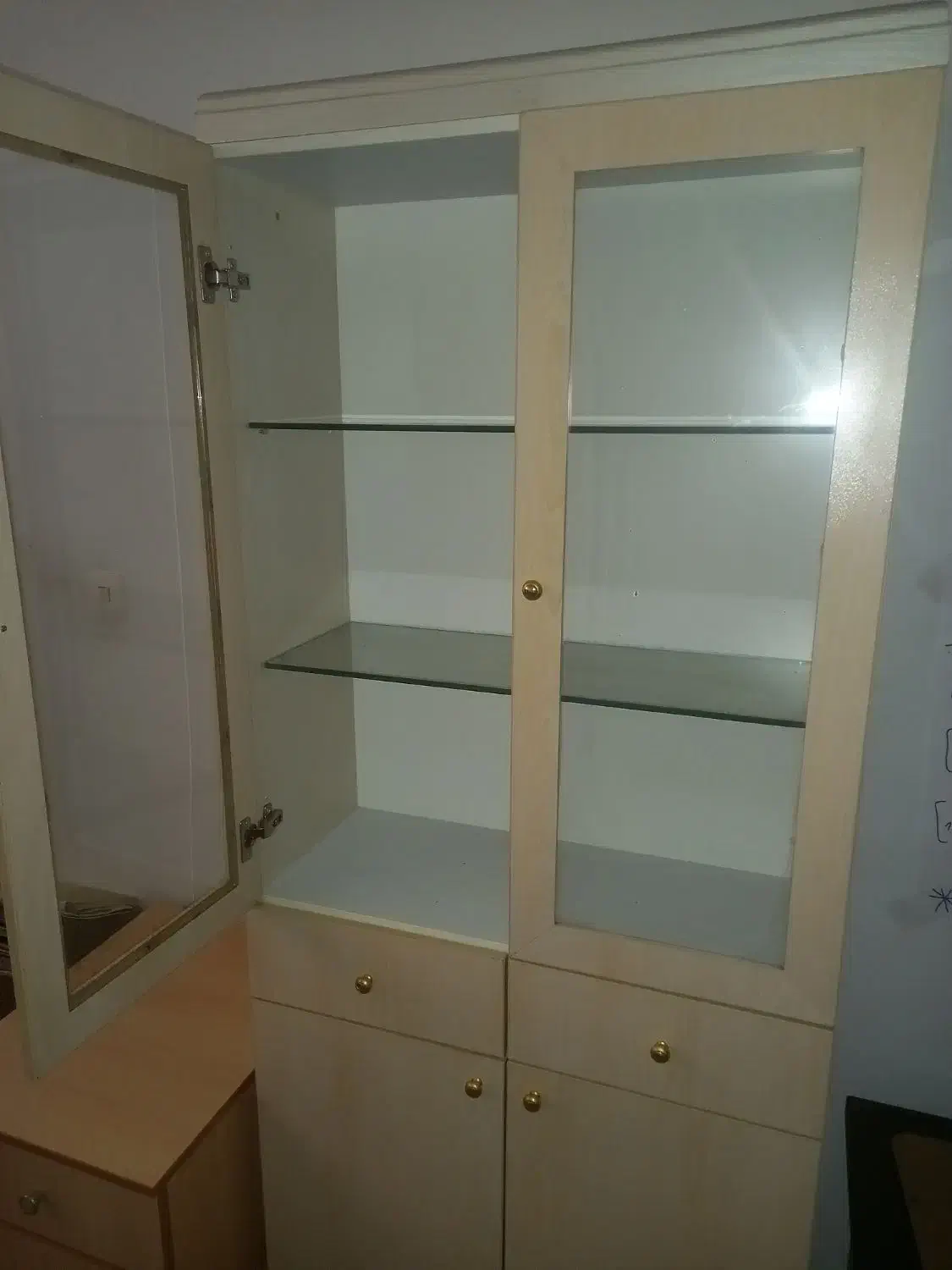 کتابخانه|کتابخانه، شلف، قفسه‌های دیواری|کرج, شهرک بنفشه|دیوار