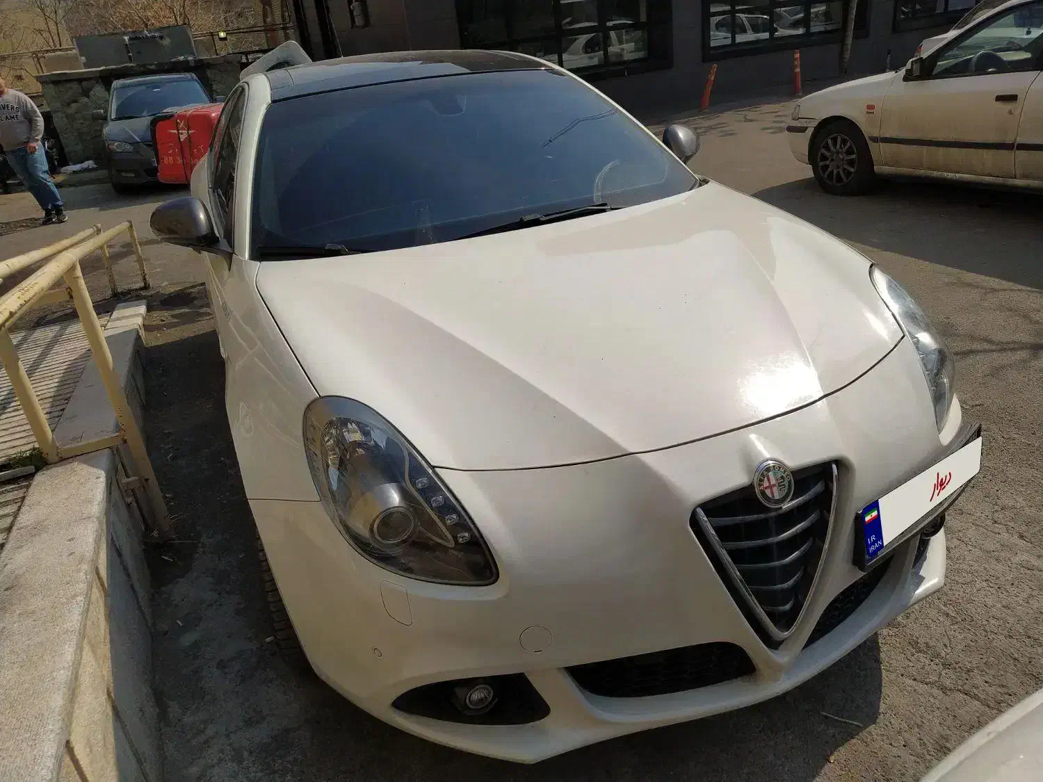 آلفا جولیتا مدل ۲۰۱۵|خودرو سواری و وانت|تهران, نمایشگاه بین المللی|دیوار