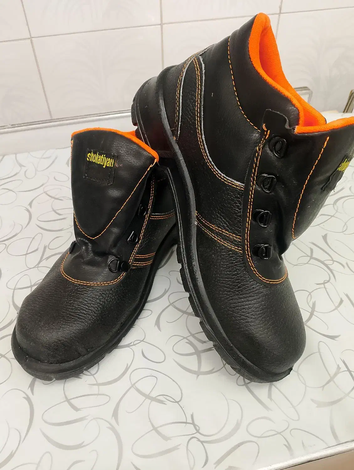 کفش ایمنی|کیف، کفش، کمربند|پارس‌آباد, |دیوار