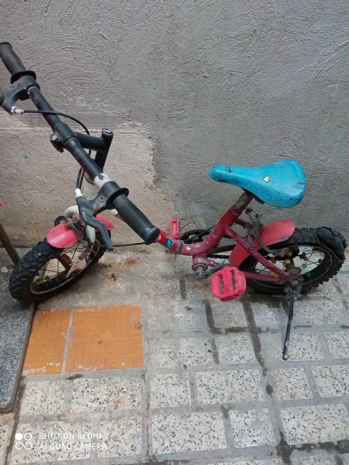 دوچرخه ۱۲بچگانه|دوچرخه، اسکیت، اسکوتر|مشهد, نیزه|دیوار