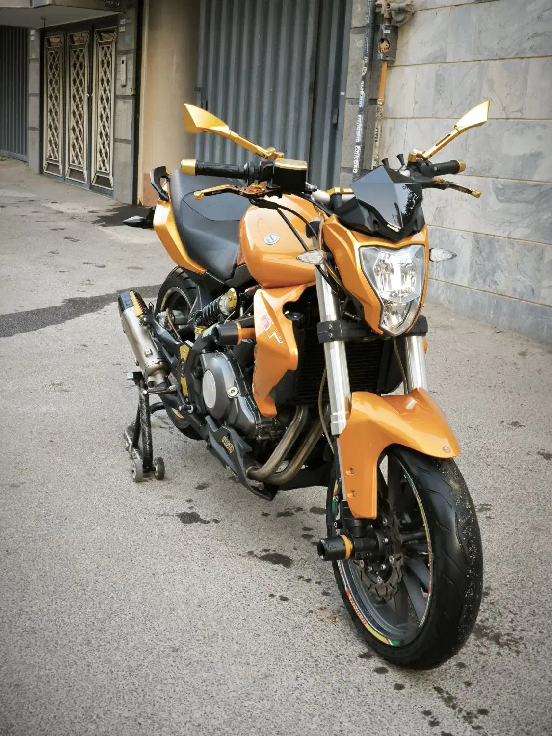 بنلی 300 طلایی ۱۳۹۶، کمکار و فول امکانات|موتورسیکلت|شهریار, شهریار|دیوار