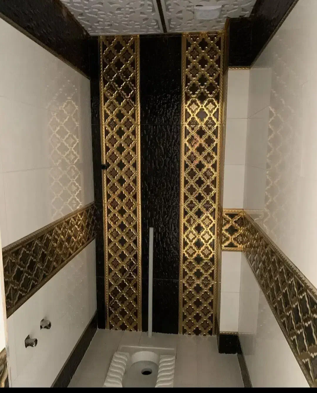 کاشی کاری و سرامیک کاری ساختمان پذیرفته میشود|خدمات پیشه و مهارت|کوهدشت, |دیوار