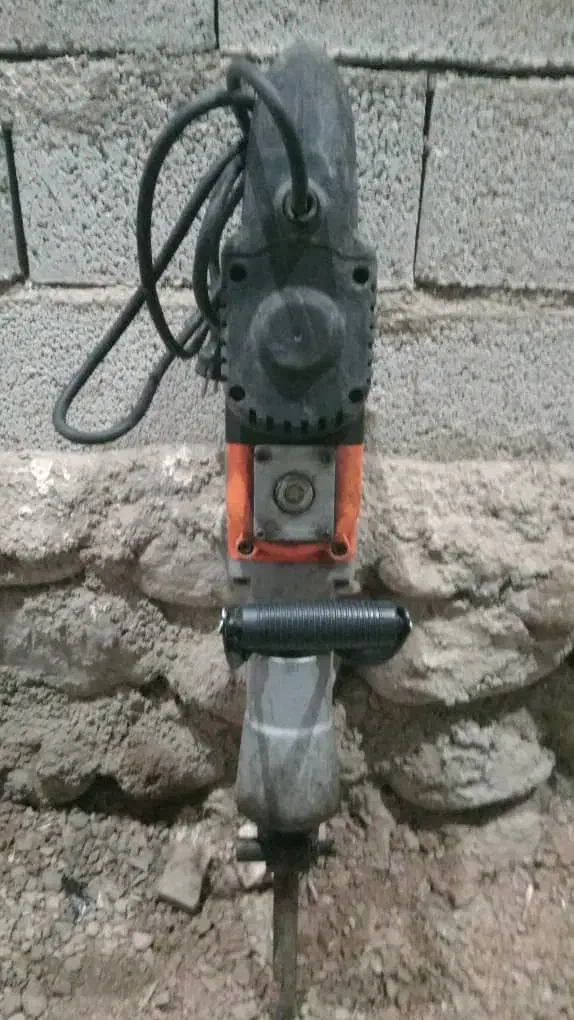 دژبر 17|ابزارآلات|اهر, |دیوار