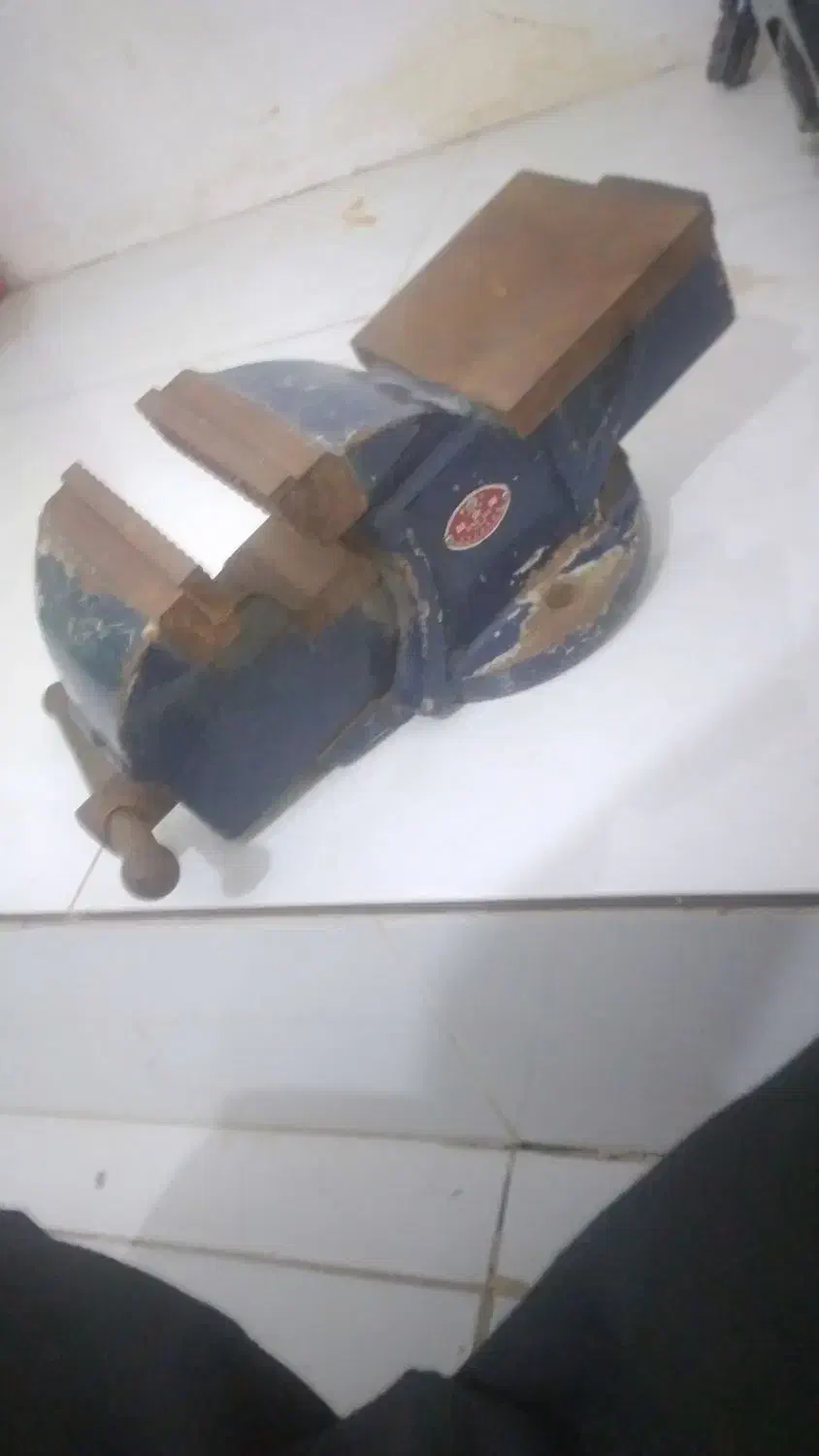 گیره رومیزی فولادی قدیمی ۲۰ ساله اورجینال|ابزارآلات|ری, علایین|دیوار