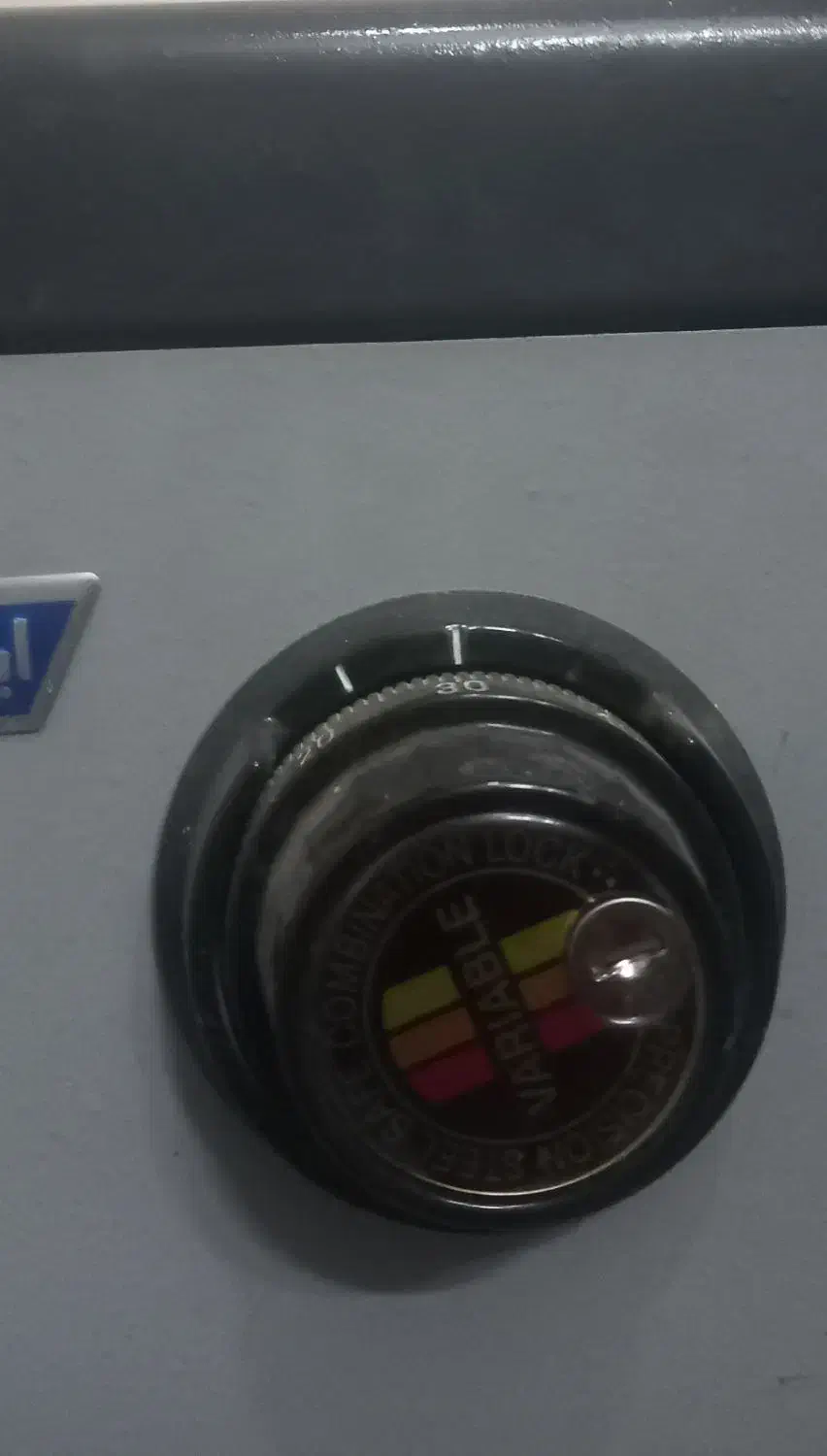 گاوصندق|ابزارآلات|فولادشهر, C5|دیوار