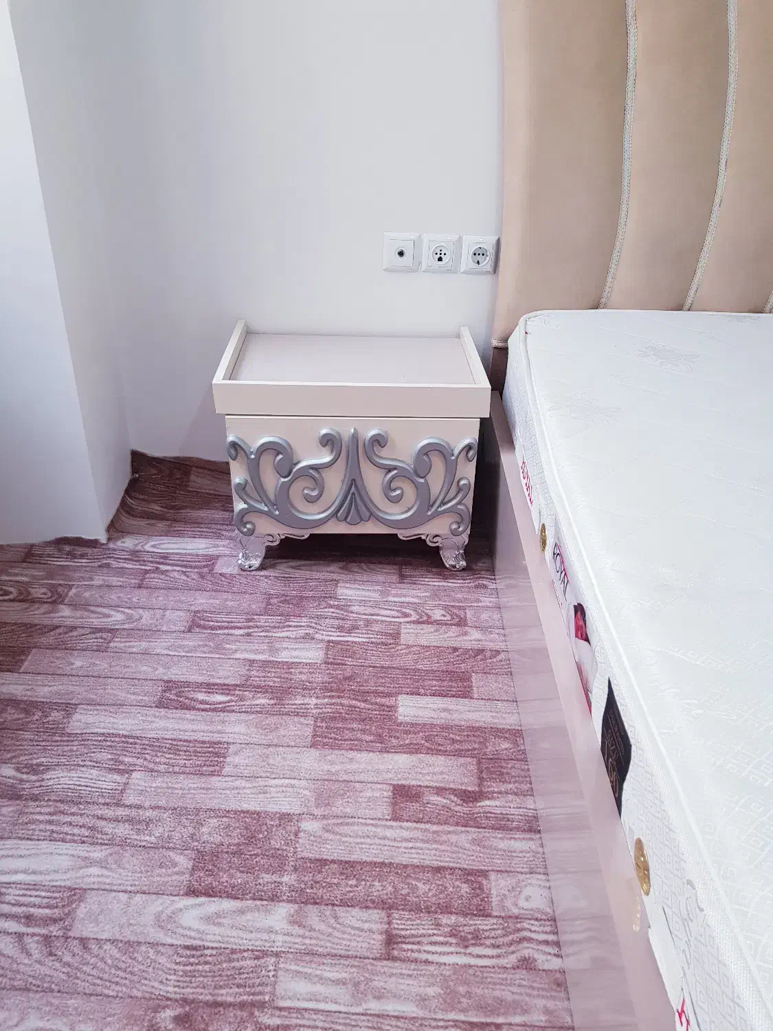 تختخواب دونفره|تخت و سرویس خواب|خوی, |دیوار