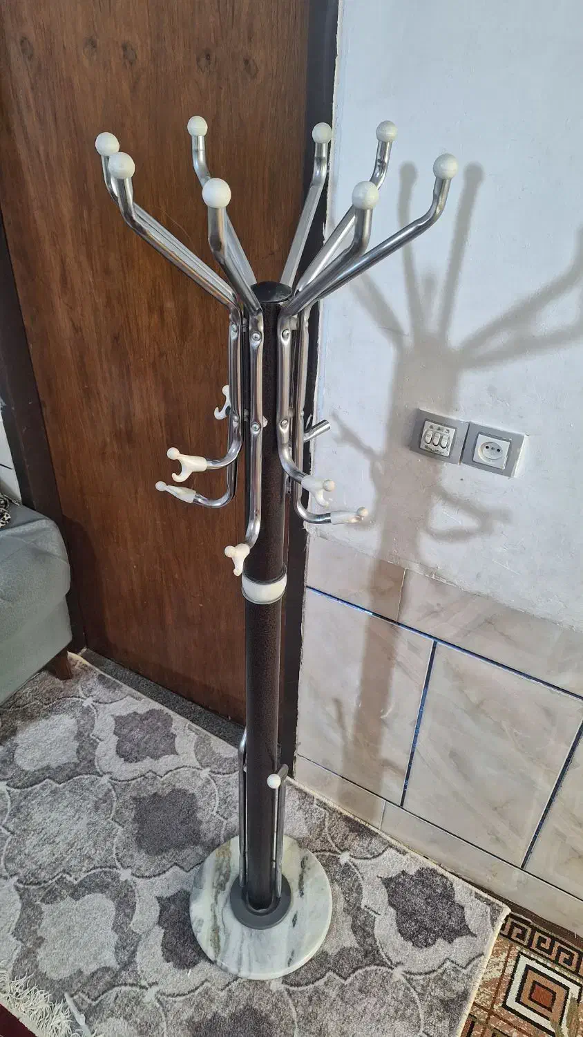 رخت آویز درحدنو|بندرخت و رخت‌آویز|مرودشت, بیست متری بیمارستان|دیوار