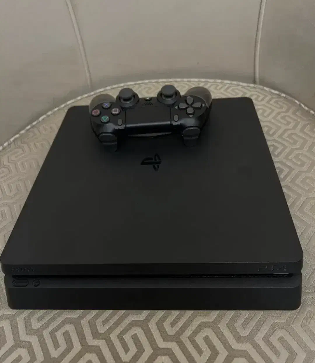 PS4 slim پی اس فور اسلیم|کنسول، بازی ویدئویی و آنلاین|نسیم‌شهر, |دیوار